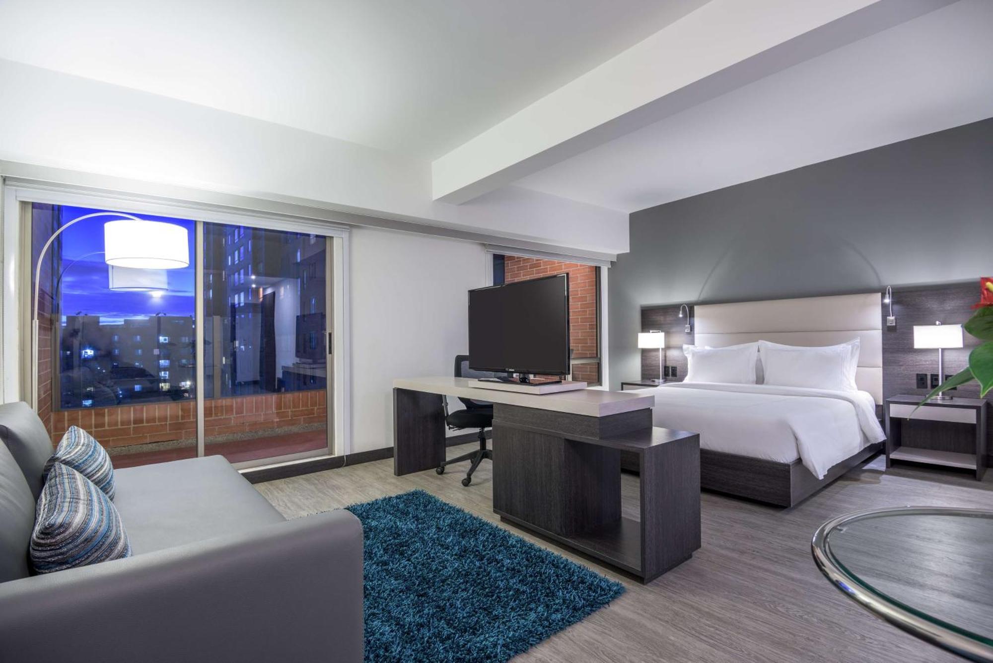 Отель Nh Bogota Urban 26 Royal Экстерьер фото